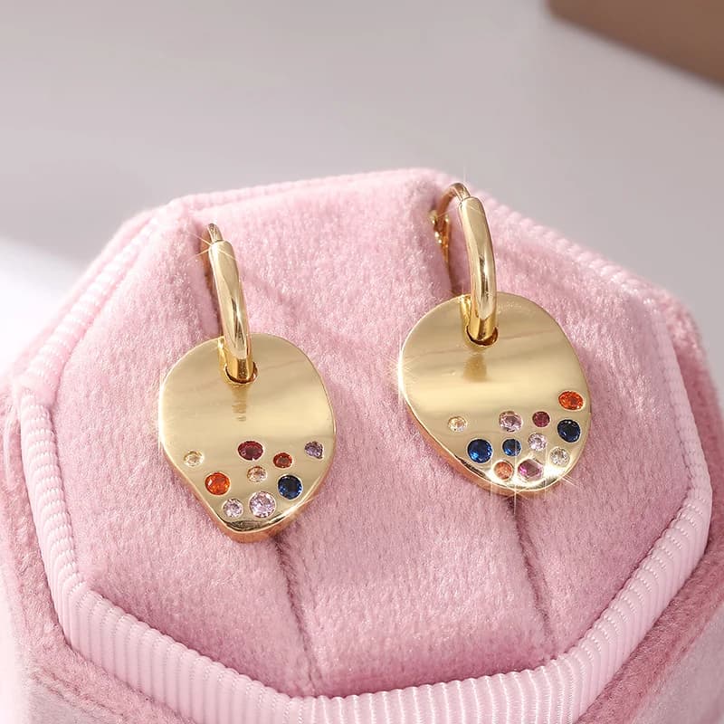Colorful Crystal Oval Gold Hoop Earrings — image 1