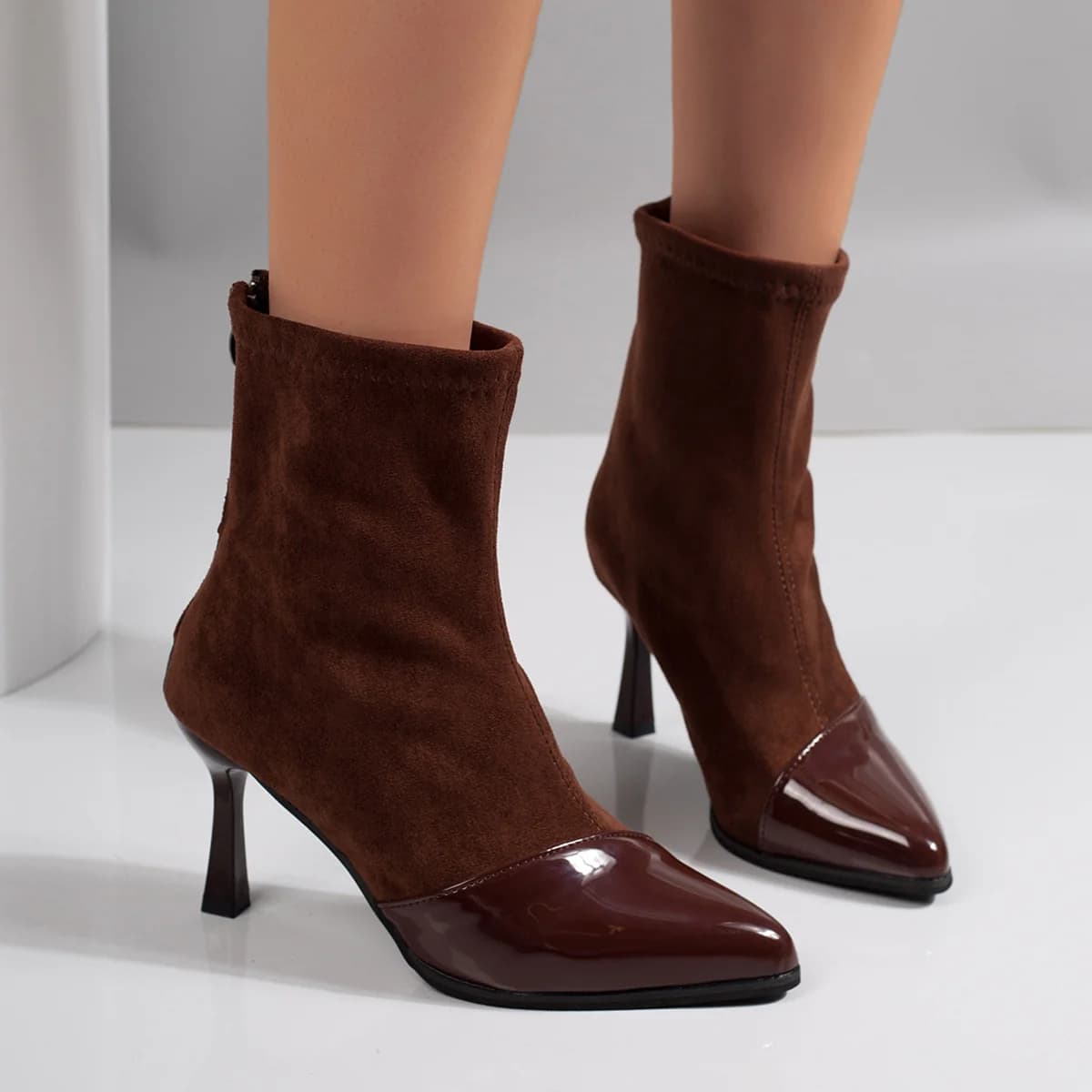 Versatile Pointed Toe Women Fashion Boots